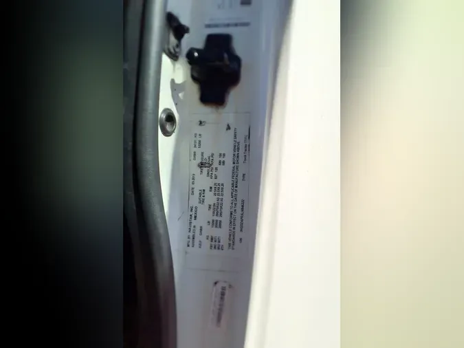 2020 NAVISTAR INTERNATIONAL LT625 SLPR CAB