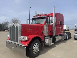 2023 Peterbilt 389