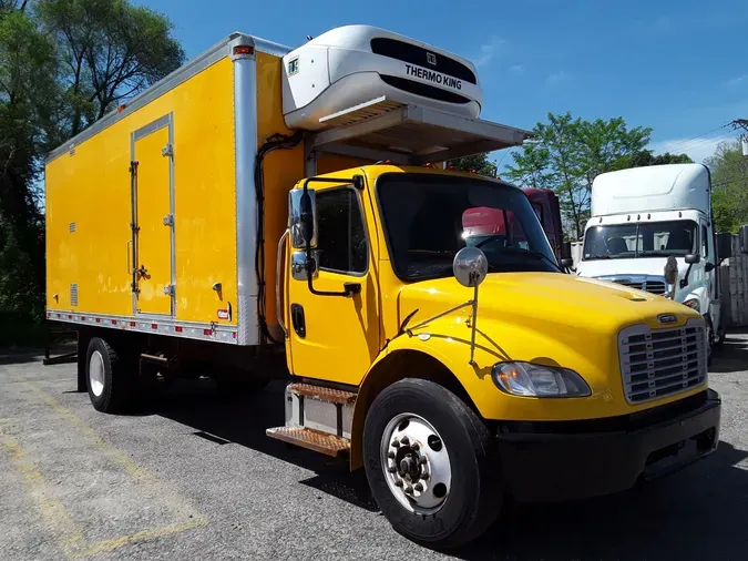 2019 FREIGHTLINER/MERCEDES M2 106