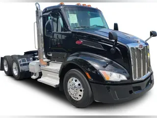 2022 Peterbilt 579