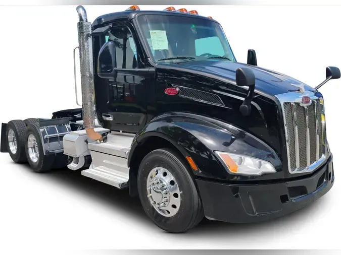 2022 Peterbilt 57908d4814850ecfa3fe19c6f0e86d28d9f