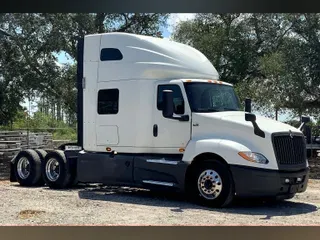 2021 INT LT625 6x4