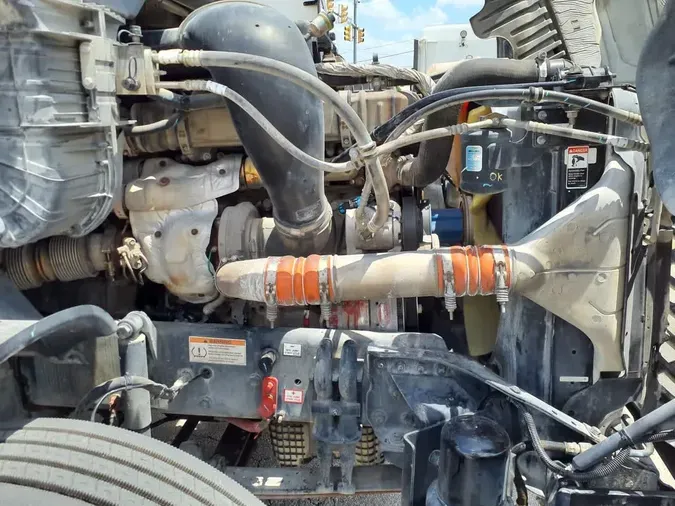 2020 FREIGHTLINER CASCADIA 125