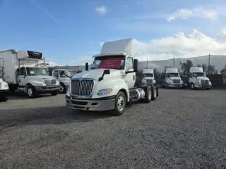 2019 NAVISTAR INTERNATIONAL LT625 DAYCAB T/A