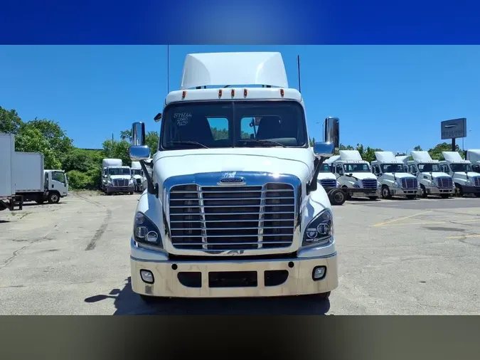 2020 FREIGHTLINER/MERCEDES CASCADIA 11308e2bd750f133b5eb176114f7bb211be