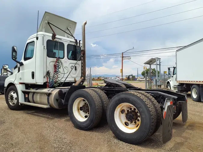 2018 FREIGHTLINER NEW CASCADIA PX12664
