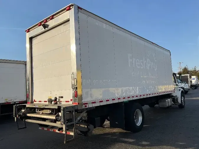 2017 Freightliner M2