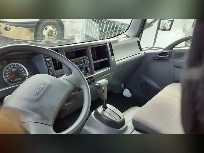 2019 ISUZU NPR08f528e9058289ca4cae34fdf0d1ac6c