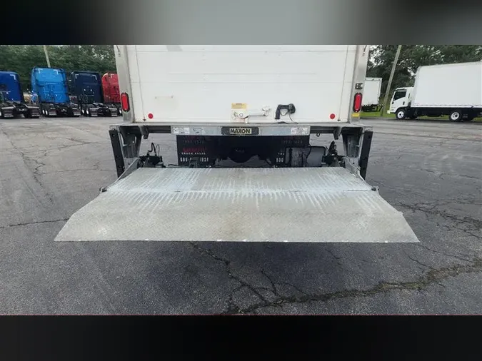 2019 HINO 268A