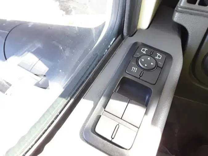 2019 NAVISTAR INTERNATIONAL LT625 DAYCAB T/A08f8a6d49ea7ddc8d95c8b858bb9bbfe