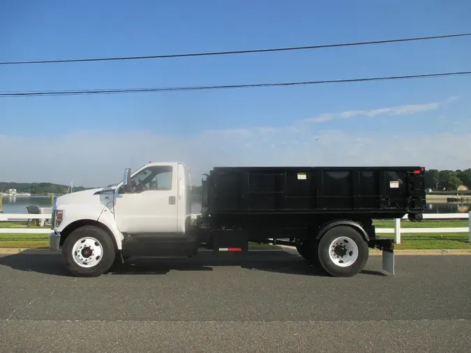 2018 FORD F750