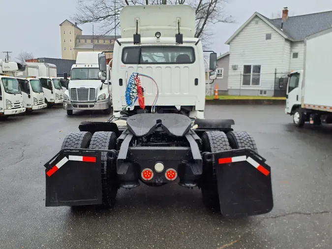 2017 FREIGHTLINER/MERCEDES M2-112