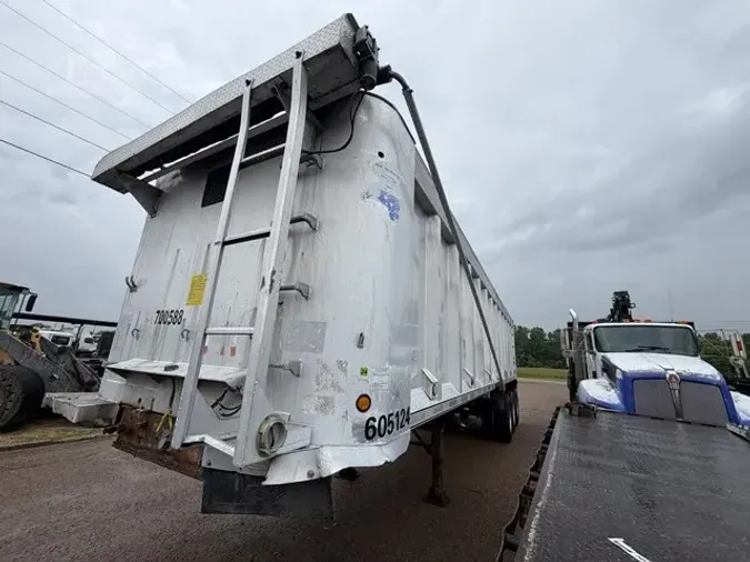 2005 MAC TRAILER MFG 