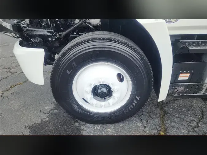 2019 HINO 268A