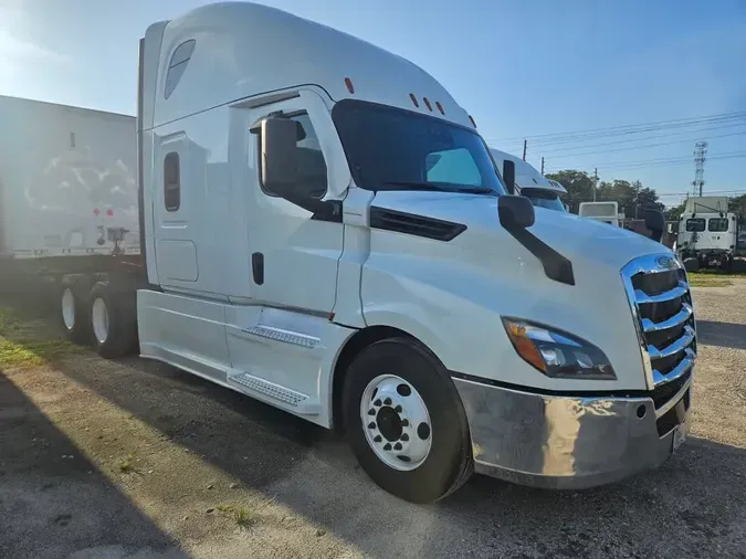 2020 FREIGHTLINER NEW CASCADIA PX12664