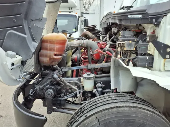 2019 NAVISTAR INTERNATIONAL 4300