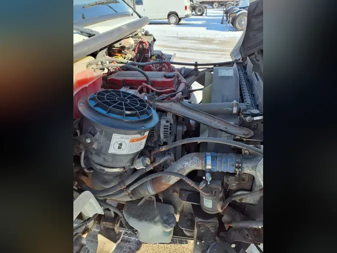 2018 FREIGHTLINER/MERCEDES M2 106