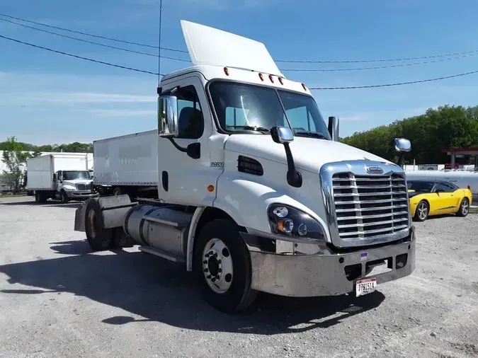 2019 FREIGHTLINER/MERCEDES CASCADIA 1130914e2a0244f5a6bc31c20e4431c7773