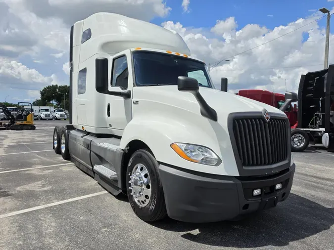 2022 International LT6250915062a22e34f489015c08b595247e4