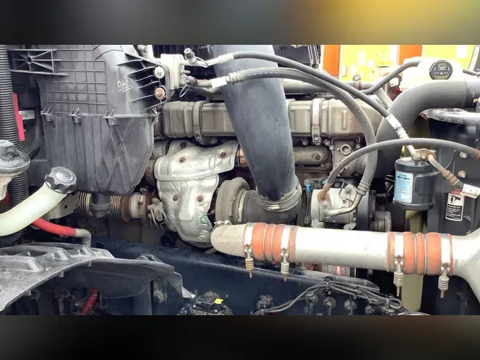 2020 Freightliner Cascadia 126