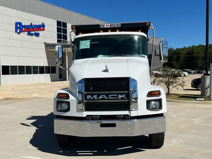 2025 MACK MD74