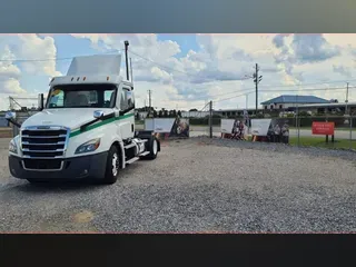 2021 FREIGHTLINER/MERCEDES CASCADIA PX12642ST