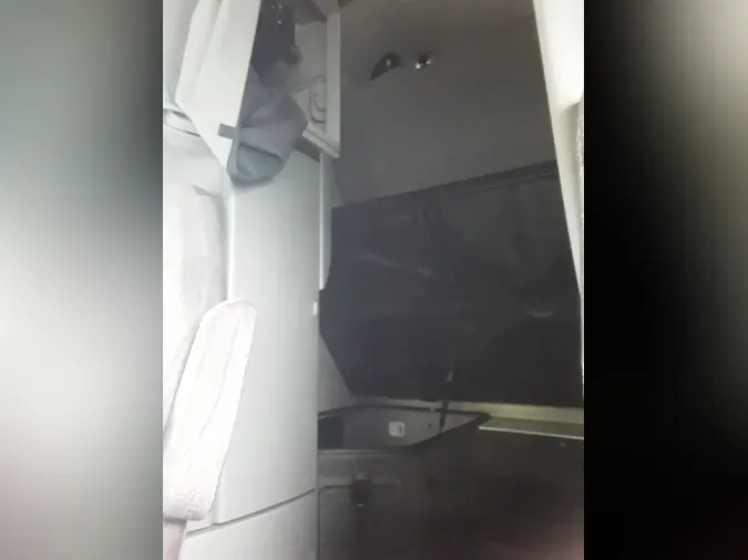 2020 VOLVO VNR64T-6400920e7cb13434e4d56bd31a08e830fcf