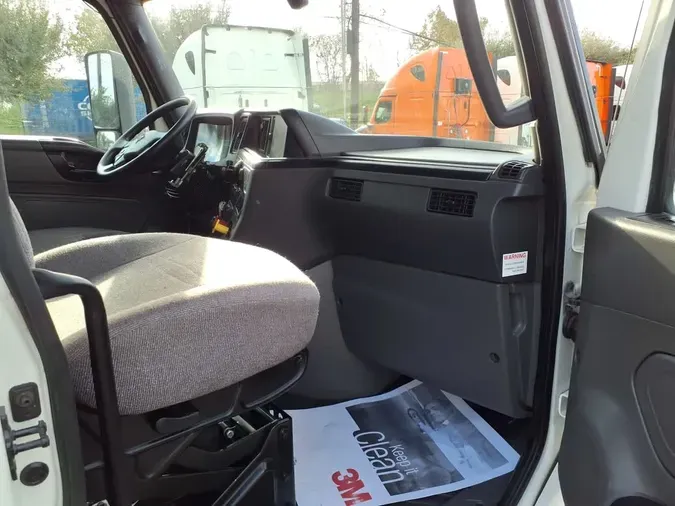 2020 NAVISTAR INTERNATIONAL LT625 SLPR CAB