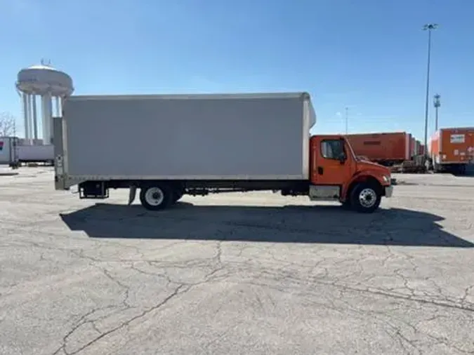 2018 Freightliner M2