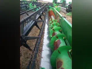 2004 John Deere 635F