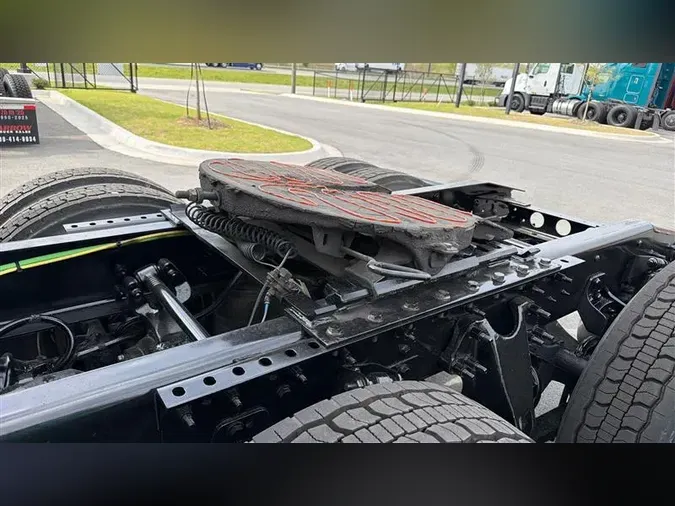 2022 INTERNATIONAL LT09240e8c41f5aa1b0ae5e99cf85be853