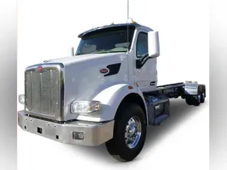2018 Peterbilt 567