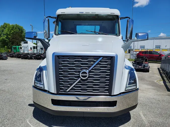 2019 VOLVO VNL64TRACTOR