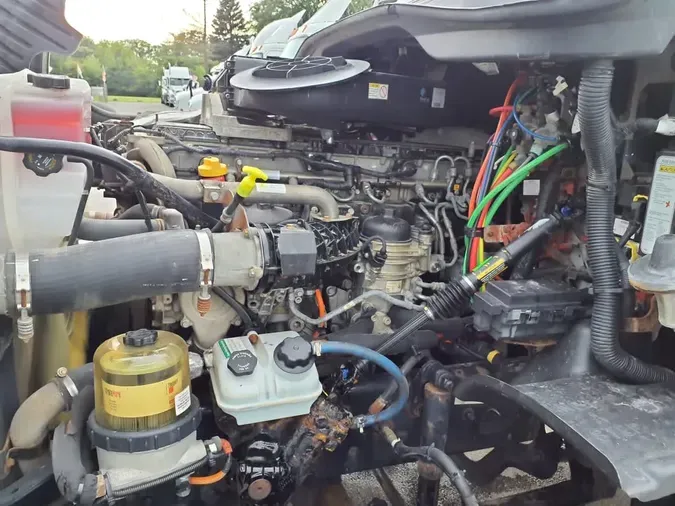 2018 FREIGHTLINER CASCADIA 125
