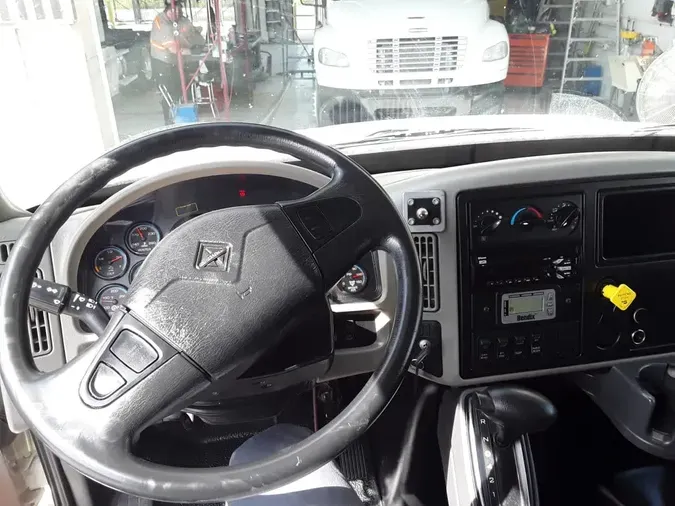 2018 NAVISTAR INTERNATIONAL 4300