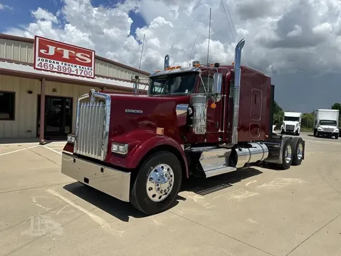 2023 KENWORTH W900L092d34ff8ae62971f267ed6107393ade