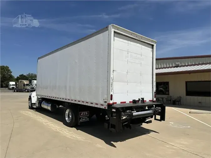 2018 PETERBILT 337