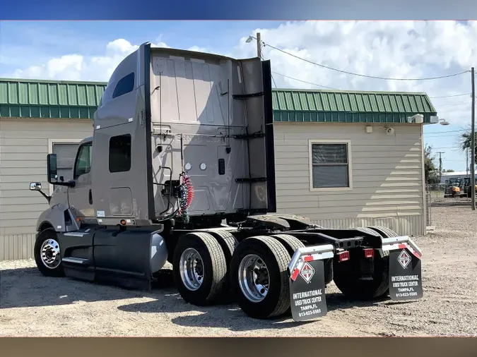 2022 INT LT625 6x4
