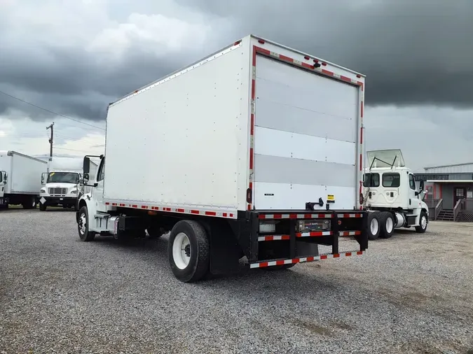 2019 FREIGHTLINER M2 106