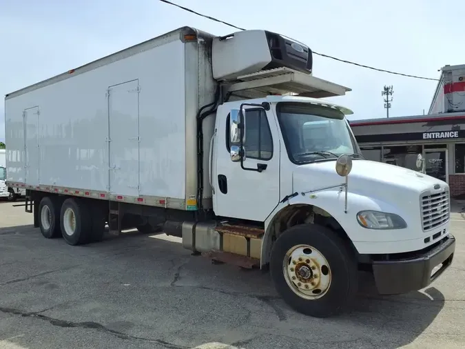 2017 FREIGHTLINER M2 106