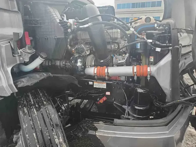 2024 FREIGHTLINER Cascadia 126