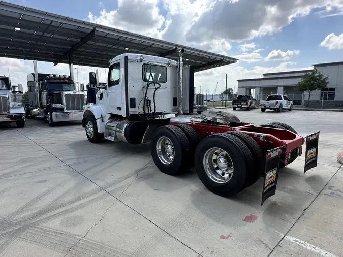 2022 Peterbilt 567