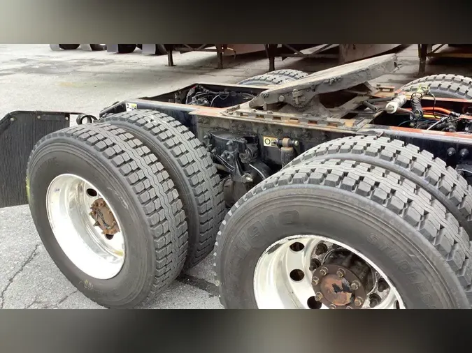 2021 Peterbilt 579094095ac374b1b1a99a4db39630944ab