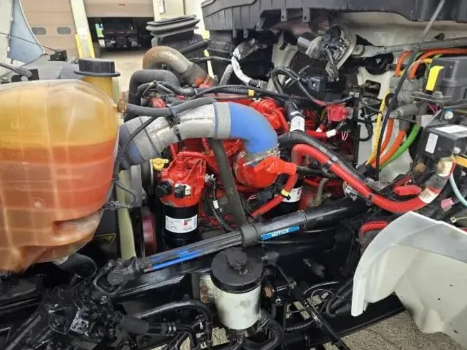 2019 International 4300