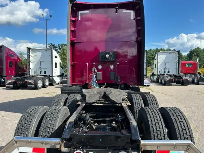 2022 Kenworth T680