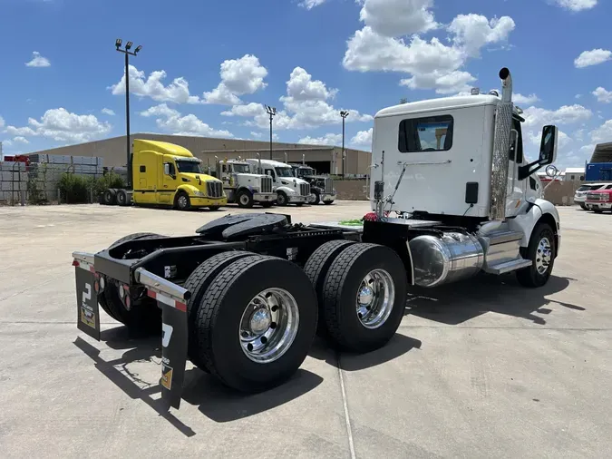 2020 Peterbilt 579