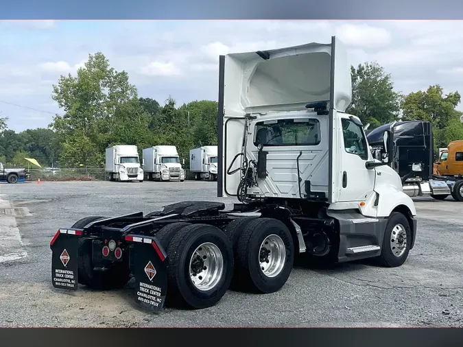 2021 INT LT625 6x4