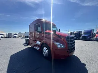 2019 FREIGHTLINER CA126