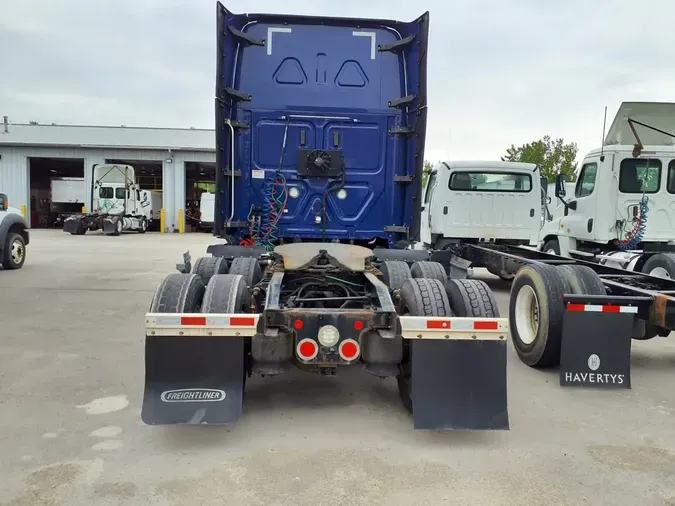 2019 FREIGHTLINER NEW CASCADIA PX12664