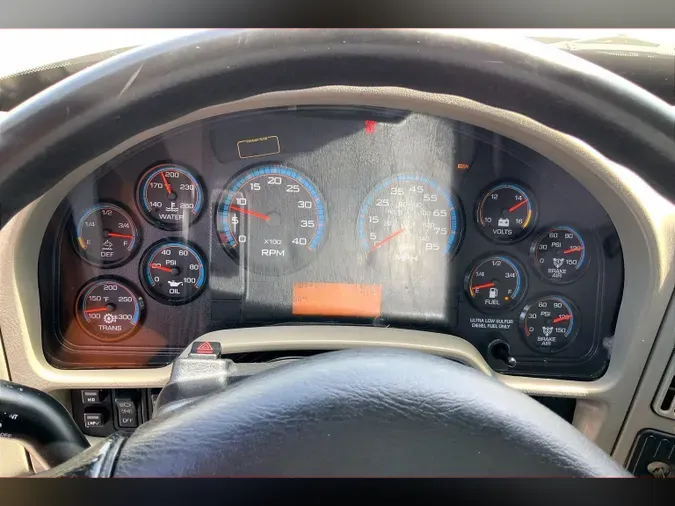 2018 INT 4300 SBA 4X20957297d51551dbc72fc14bf41955697